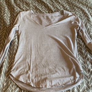 Old navy long sleeve tee